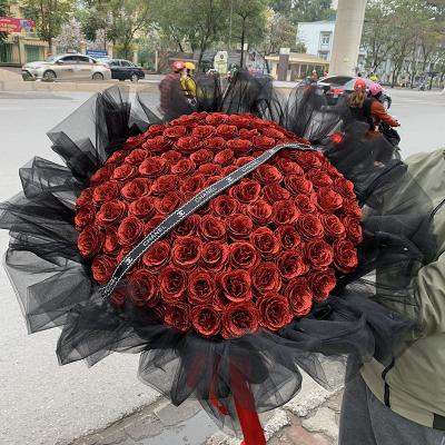 Những điều cần biết khi tặng hoa hồng sáp thơm